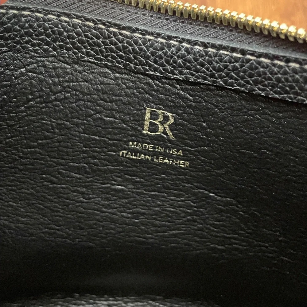 Banana Republic Vida Half-Moon Shoulder Bag - Black Leather - NWT - Picture 12 of 16